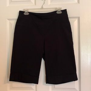 Women’s Bermuda Shorts Sz 10